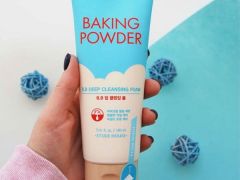 Пенка для жирной кожи Baking Powder Pore & BB Deep Cleansing Foam